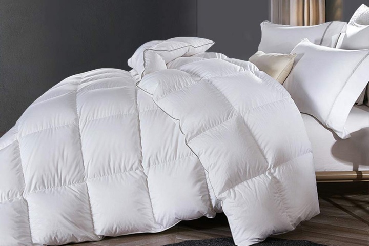Couette chaude Calgary Pyrenex : Couette duvet extra gonflante