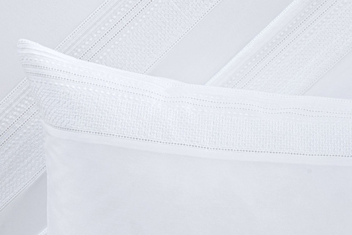 Taie d'oreiller brodée "Château" - Anne de Solène